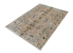 Corner detail of New Farahan rug showing border pattern and Wool pile