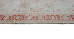 Close-up detail of New Farahan rug from Pakistan showing Wool weave