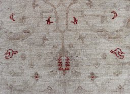 Close-up detail of New Farahan rug from Pakistan showing Wool weave