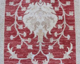 Close-up detail of New Farahan rug from Pakistan showing Wool weave