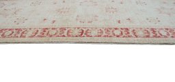 Close-up detail of New Farahan rug from Pakistan showing Wool weave