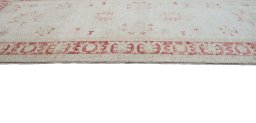 Close-up detail of New Farahan rug from Pakistan showing Wool weave