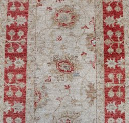 Central medallion detail of New Farahan rug from Pakistan