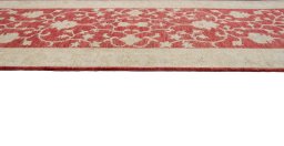 Close-up detail of New Farahan rug from Pakistan showing Wool weave