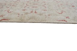 Close-up detail of New Farahan rug from Pakistan showing Wool weave