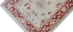 Full view of New Farahan rug from Pakistan, 96 × 64 cm in Beige tones