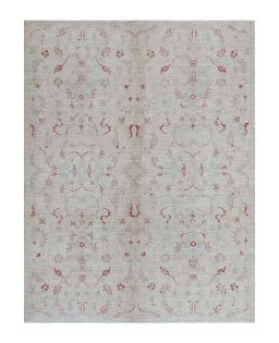 Full view of New Farahan rug from Pakistan, 196 × 150 cm in Beige tones