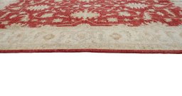 Close-up detail of New Farahan rug from Pakistan showing Wool weave