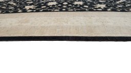 Close-up detail of New Farahan rug from Pakistan showing Wool weave