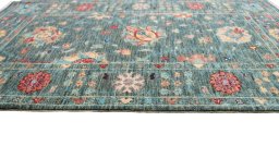 Close-up detail of New Farahan rug from Pakistan showing Wool weave