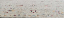 Close-up detail of New Farahan rug from Pakistan showing Wool weave