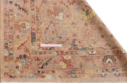 Central medallion detail of New Farahan rug from Pakistan