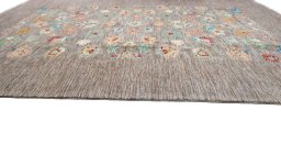 Close-up detail of New Farahan rug from Pakistan showing Wool weave