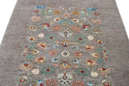 Close-up detail of New Farahan rug from Pakistan showing Wool weave