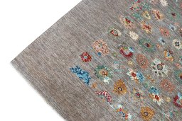 Full view of New Farahan rug from Pakistan, 216 × 170 cm in Gray tones