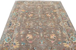 Close-up detail of New Farahan rug from Pakistan showing Wool weave