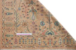 Central medallion detail of New Farahan rug from Pakistan