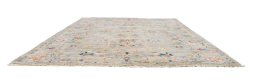 Corner detail of New Farahan rug showing border pattern and Wool pile