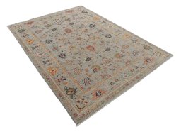 Close-up detail of New Farahan rug from Pakistan showing Wool weave