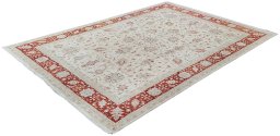 Close-up detail of New Farahan rug from Pakistan showing Wool weave