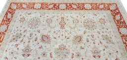 Backside of handmade New Farahan rug showing knot structure and weave density