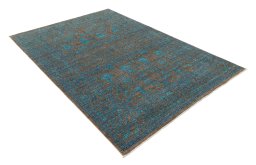 Corner detail of New Farahan rug showing border pattern and Wool pile