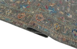 Close-up detail of New Farahan rug from Pakistan showing Wool weave