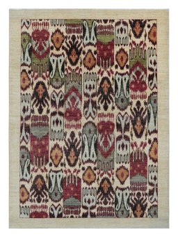 Full view of New Farahan rug from Pakistan, 262 × 189 cm in Beige tones