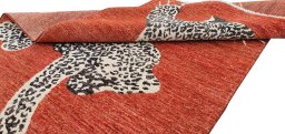 Close-up detail of New Farahan rug from Pakistan showing Wool weave