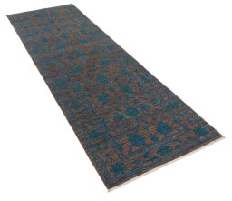 Corner detail of New Farahan rug showing border pattern and Wool pile