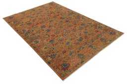 Corner detail of New Farahan rug showing border pattern and Wool pile