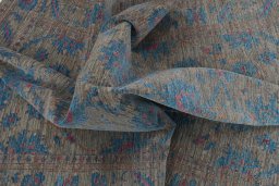 Full view of New Farahan rug from Pakistan, 292 × 202 cm in Beige tones