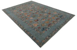 Corner detail of New Farahan rug showing border pattern and Wool pile