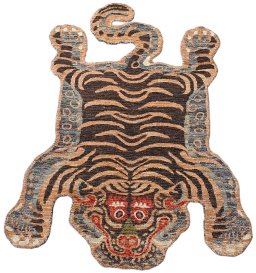 Corner detail of New Farahan rug showing border pattern and Wool pile