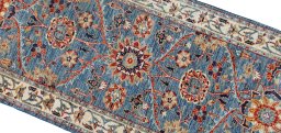 Central medallion detail of New Farahan rug from Pakistan
