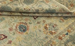Close-up detail of New Farahan rug from Pakistan showing Wool weave