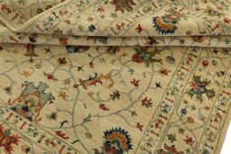 Close-up detail of New Farahan rug from Pakistan showing Wool weave