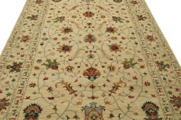 Central medallion detail of New Farahan rug from Pakistan