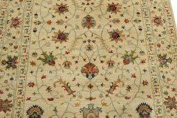 Close-up detail of New Farahan rug from Pakistan showing Wool weave