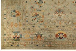 Full view of New Farahan rug from Pakistan, 234 × 169 cm in Gray tones