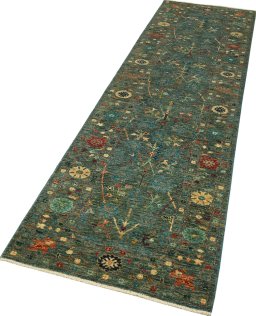 Corner detail of New Farahan rug showing border pattern and Wool pile