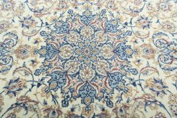 Central medallion detail of 2000s Nain rug from Iran / Persia