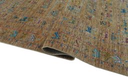 Close-up detail of New Samarkand rug from Pakistan showing Wool weave