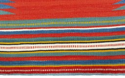 Central medallion detail of New Kilim Sofre rug from Turkey