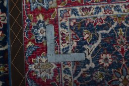 Close-up detail of 2000s Najafabad rug from Iran / Persia showing Wool weave