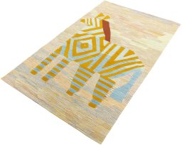 Corner detail of New Kilim Dastan rug showing border pattern and Wool pile