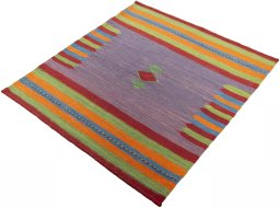 Corner detail of New Kilim Sofre rug showing border pattern and Wool pile