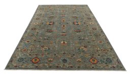 Surface texture of New Farahan rug with natural Wool and intricate pattern