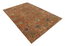 Corner detail of New Farahan rug showing border pattern and Wool pile