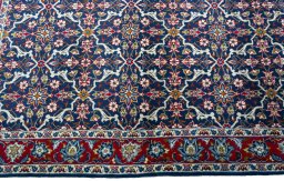 Close-up detail of 2000s Najafabad rug from Iran / Persia showing Wool weave